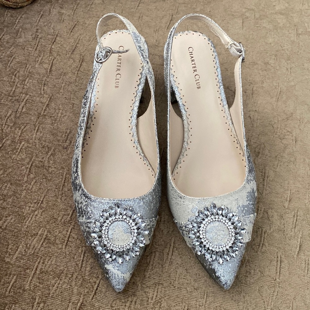 Charter Club formal wear natural/silver shoes size 8.5M